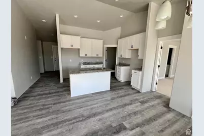 2349 E Sego Liliy Dr, Eagle Mountain, UT 84005 - Photo 4
