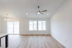 4421 N Dwarven Dr, Eagle Mountain, UT 84005 - Photo 12