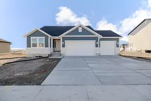 4421 N Dwarven Dr, Eagle Mountain, UT 84005 - Photo 1