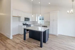4421 N Dwarven Dr, Eagle Mountain, UT 84005 - Photo 16
