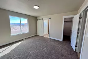 2322 E Yellow Blossom St, Eagle Mountain, UT 84005 - Photo 8