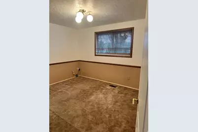 3700 S River Valley Dr W, Riverdale, UT 84405 - Photo 10