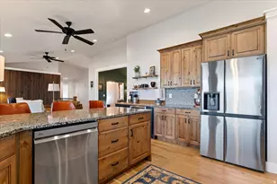 3332 W 1800 N, Clinton, UT 84015 - Photo 18