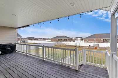 3332 W 1800 N, Clinton, UT 84015 - Photo 28