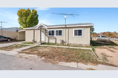 810 E 200 S #40, Mount Pleasant, UT 84647 - Photo 2