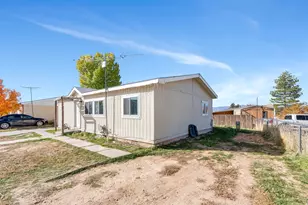 810 E 200 S, Mount Pleasant, UT 84647 - Photo 4