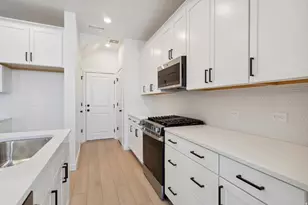 2888 S Malcolm Pl, West Valley, UT 84128 - Photo 6