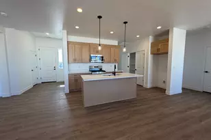 4944 N 925 E, Enoch, UT 84721 - Photo 10