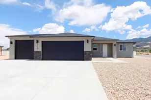 4944 N 925 E, Enoch, UT 84721 - Photo 2