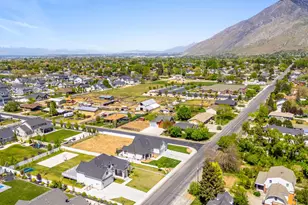 787 N 300 W, Mapleton, UT 84664 - Photo 32