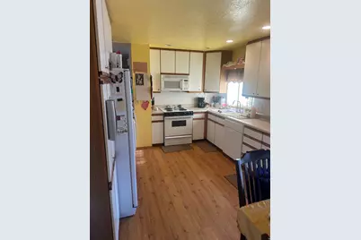 654 W 550 N, Clearfield, UT 84015 - Photo 6