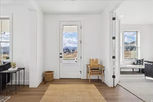 6812 W Namaste Dr, South Jordan, UT 84009 - Photo 10