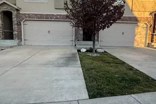 1838 W 5050 S, Roy, UT 84067 - Photo 2