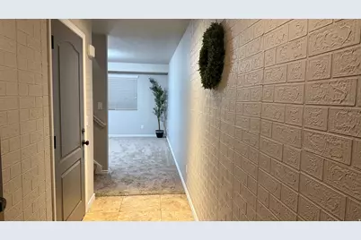 1838 W 5050 S, Roy, UT 84067 - Photo 6