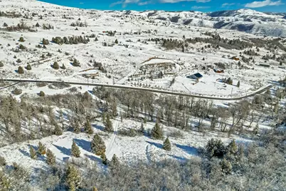 2727 Evergreen Dr, Huntsville, UT 84317 - Photo 10