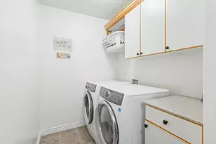 1137 W 2500 S, Syracuse, UT 84075 - Photo 20