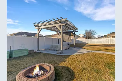 1137 W 2500 S, Syracuse, UT 84075 - Photo 32