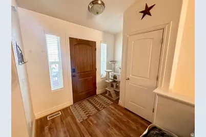 2126 E Ravine Rd, Enoch, UT 84721 - Photo 6