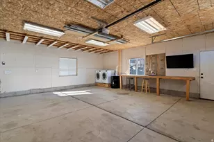 1168 N 250 W, Sunset, UT 84015 - Photo 18