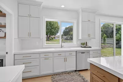 890 N Whipple Dr, Lehi, UT 84043 - Photo 22