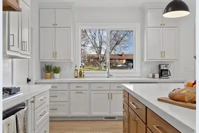 890 N Whipple Dr, Lehi, UT 84043 - Photo 20