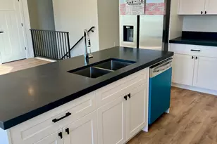 116 S 300 W, Payson, UT 84651 - Photo 6