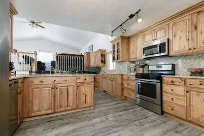 165 N 8 W, Preston, ID 83263 - Photo 4