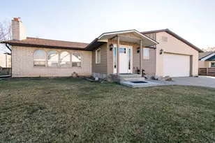 935 W 360 S, Orem, UT 84058 - Photo 2
