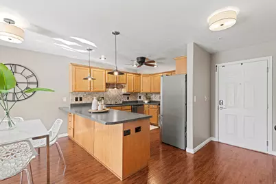 1205 E Privet Dr S #101, Cottonwood Heights, UT 84121 - Photo 4