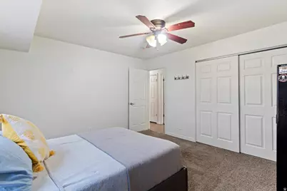 1545 E 975 N, Layton, UT 84040 - Photo 10