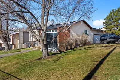 1545 E 975 N, Layton, UT 84040 - Photo 2