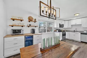 5980 S Sweet Basil W, Taylorsville, UT 84129 - Photo 10