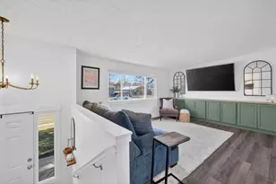 5980 S Sweet Basil W, Taylorsville, UT 84129 - Photo 4