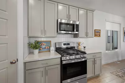 2442 N Gotland Way, Lehi, UT 84048 - Photo 16