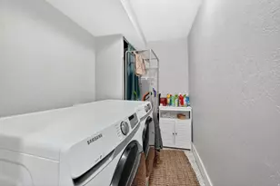 1798 E Sunrise Meadow Dr, Sandy, UT 84093 - Photo 24