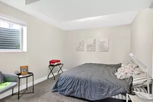 1798 E Sunrise Meadow Dr, Sandy, UT 84093 - Photo 20