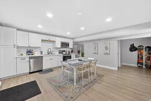 1798 E Sunrise Meadow Dr, Sandy, UT 84093 - Photo 16