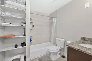 1798 E Sunrise Meadow Dr, Sandy, UT 84093 - Photo 10