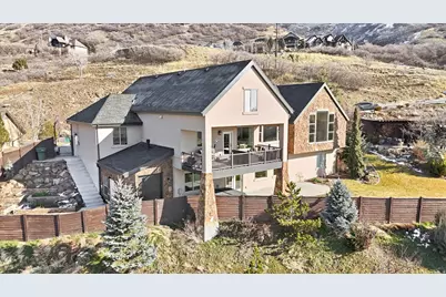 3297 N Layton Ridge Dr E, Layton, UT 84040 - Photo 2