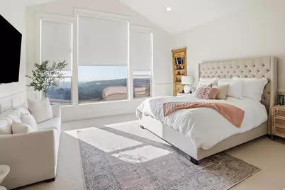 3297 N Layton Ridge Dr, Layton, UT 84040 - Photo 20