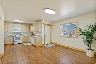 57 N 100 W, Aurora, UT 84620 - Photo 8