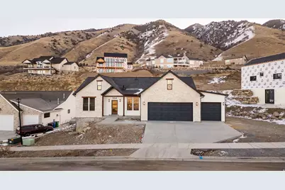 304 N Sherwood Dr, Providence, UT 84332 - Photo 1