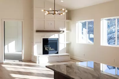 304 N Sherwood Dr, Providence, UT 84332 - Photo 14