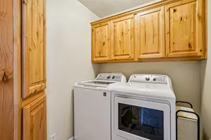 340 W Wrathall Ln, Grantsville, UT 84029 - Photo 12