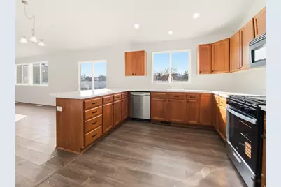 13584 S Santa Anita Ct, Herriman, UT 84096 - Photo 8