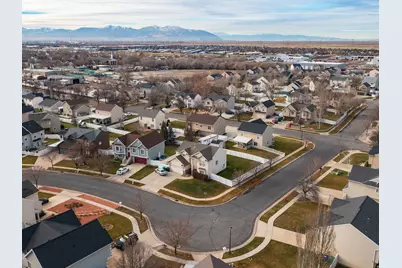 1218 S 1420 W, Woods Cross, UT 84087 - Photo 12