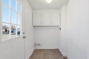 2600 N Hill Rd, Layton, UT 84041 - Photo 16