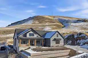 907 E 630 N, Hyde Park, UT 84318 - Photo 2