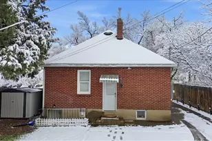 176 E 600 N, Logan, UT 84321 - Photo 24