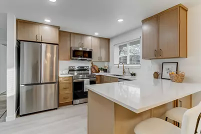 2571 W Surrey Rd, Taylorsville, UT 84129 - Photo 4